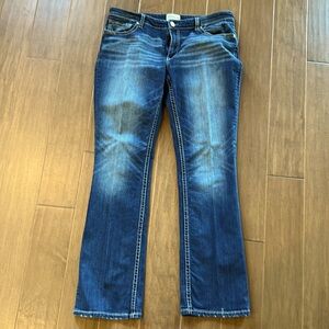BKE Payton jeans. Mid-rise.